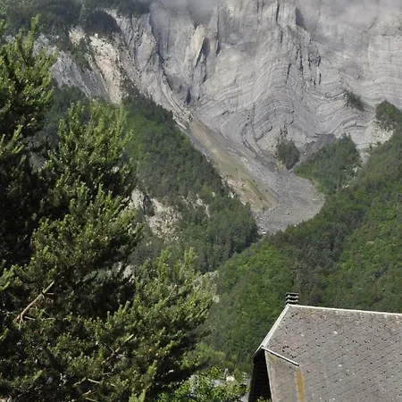 Chalet Evasion Dom wakacyjny Le Bourg-dʼOisans