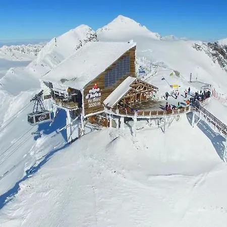Chalet Evasion *